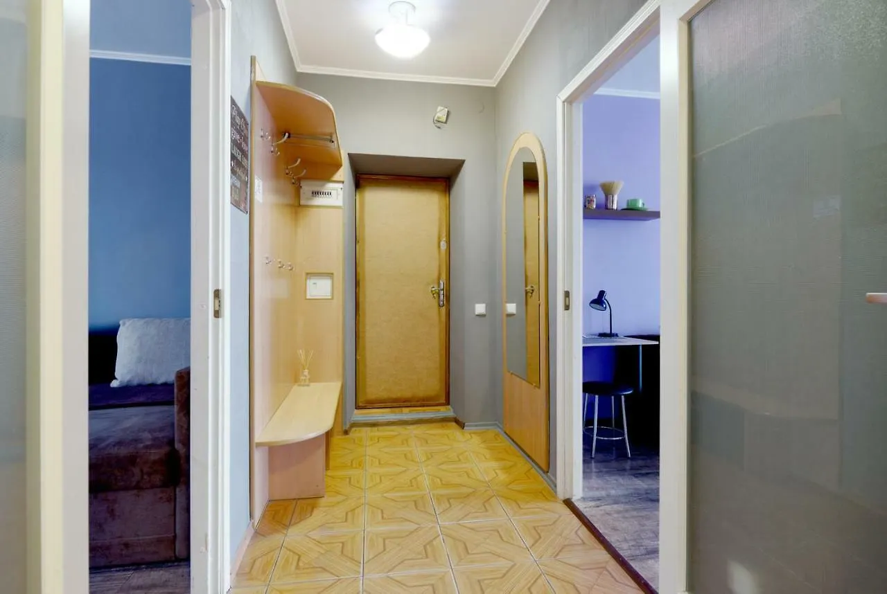 V80-18 Modern Two 2 Large Separate Bedrooms - 80 M2 Central Location, Olympic Stadium - Gulliver Mall - Velyka Vasylkivska St, 80 Kiev Appartamento