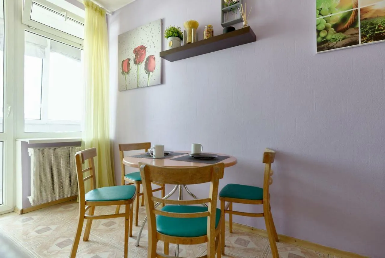 V80-18 Modern Two 2 Large Separate Bedrooms - 80 M2 Central Location, Olympic Stadium - Gulliver Mall - Velyka Vasylkivska St, 80 Kiev Appartamento